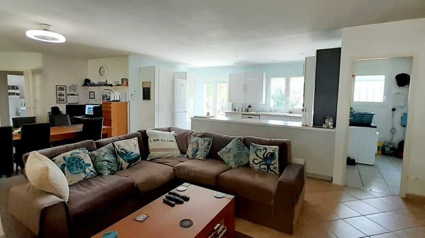 Primary image of Aquitaine, Dordogne, St-Jory-de-Chalais, France