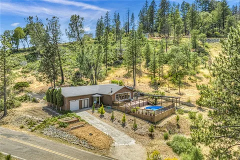 14281 Lema Lane, Cobb, CA 95426