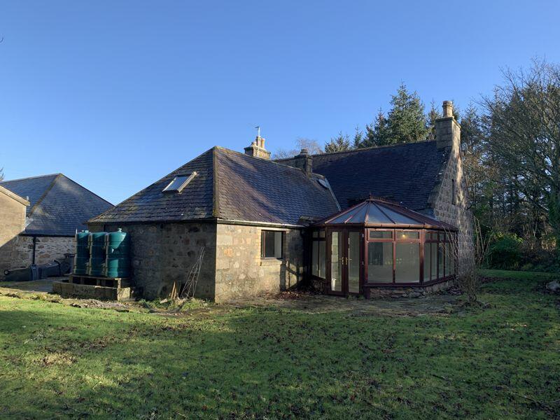 Additional image 10 of Redcraigs Farmhouse & Lodges, Bridge Of Dee, Aberdeen