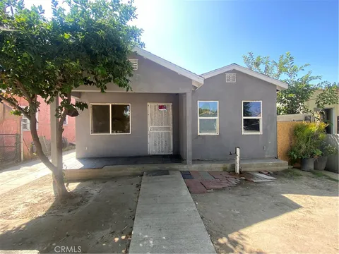 5871 Rose Avenue, Long Beach, CA 90805