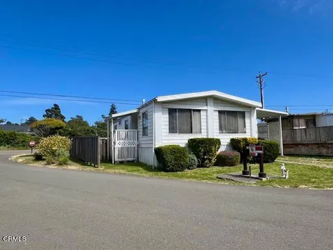 17900 Ocean Drive Unit 2, Fort Bragg, CA 95437