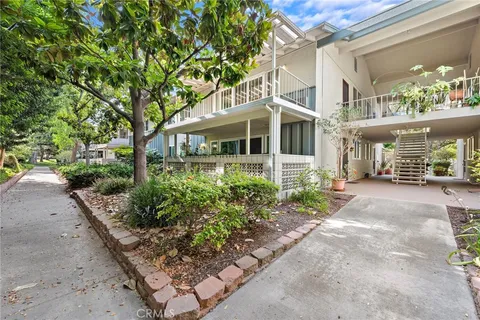 75 Calle Aragon Unit P, Laguna Woods, CA 92637