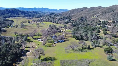 4555 Las Pilitas Road, Santa Margarita, CA 93453