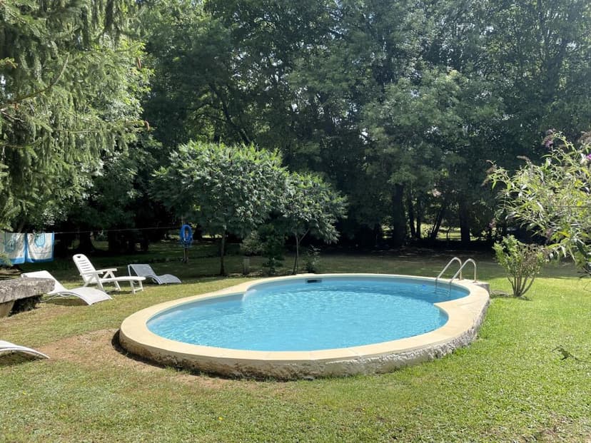 Primary image of Saint-Cyprien, Aquitaine, 24220, France