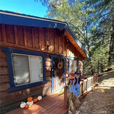 25670 Mid Lane, Lake Arrowhead, CA 92391