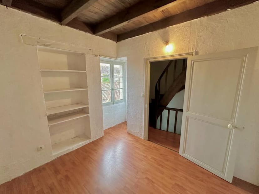 Additional image 3 of Poitou-Charentes, Vienne, Montmorillon, France