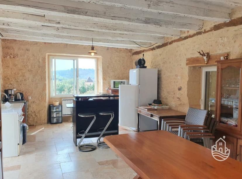 Primary image of Les Eyzies, Aquitaine, 24, France