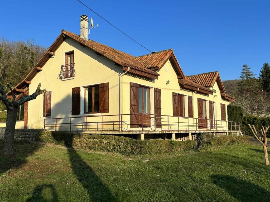 Primary image of Poitou-Charentes, Charente, Nanteuil-en-Vallée, France
