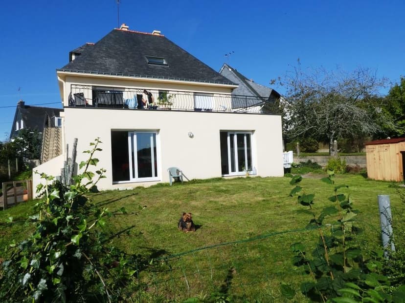 Primary image of Bretagne, Morbihan, Guémené-sur-Scorff, France