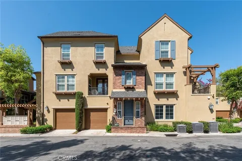 782 E Valencia Street, Anaheim, CA 92805