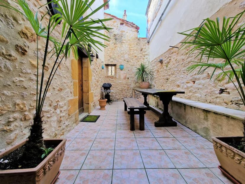 Additional image 2 of Aquitaine, Dordogne, Monpazier, France