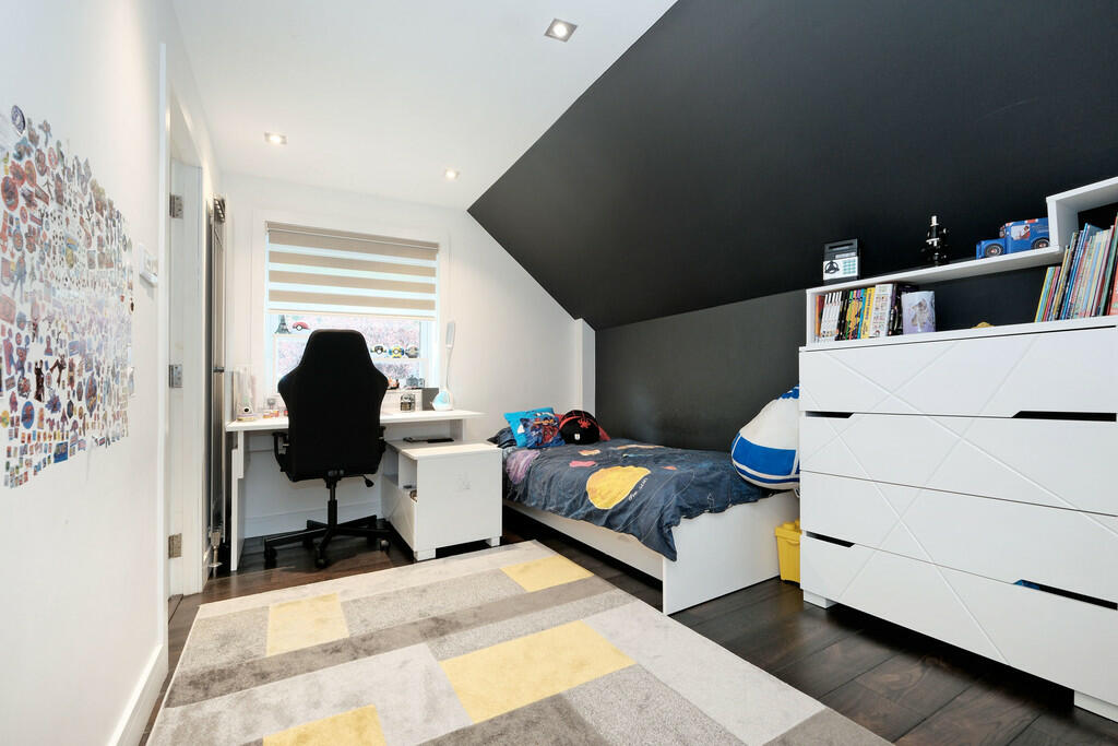 Additional image 24 of Hazledene Road, Aberdeen