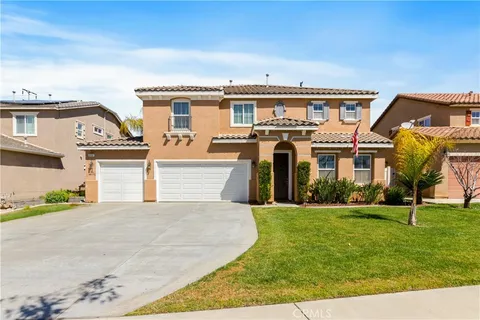 660 Crystal Springs Lane, Redlands, CA 92374