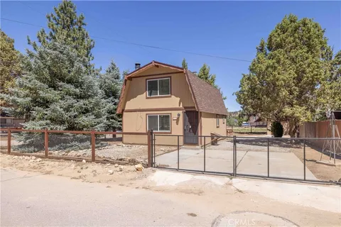 2127 7th Lane, Big Bear City, CA 92314