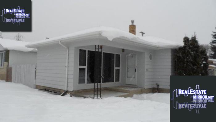 945 Fife StWinnipeg, Manitoba, r2x2m6, Canada