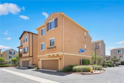 738 Ash Lane, Pomona, CA 91767