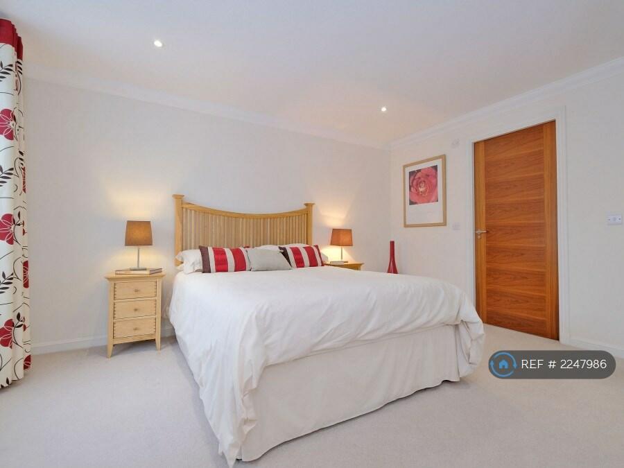 Additional image 7 of Broomhill Road, Aberdeen, AB10