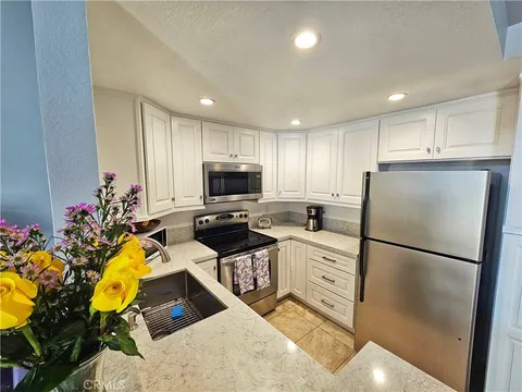 114 Costero Aisle Unit 287, Irvine, CA 92614