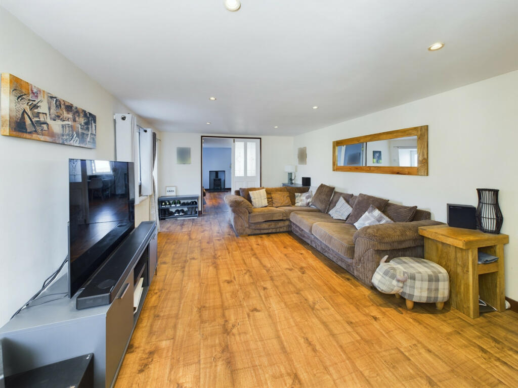 Additional image 6 of 11 Bridge Street, Boddam, Peterhead AB42 3NF