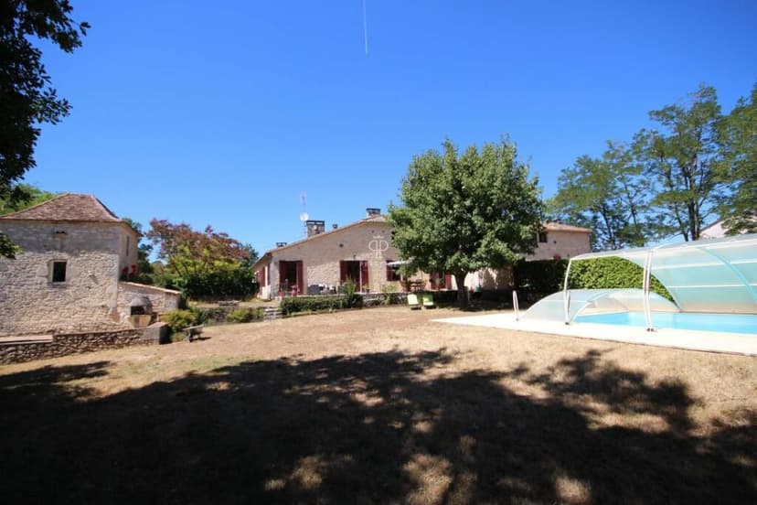 Additional image 2 of Aquitaine, Lot-et-Garonne, Duras, France