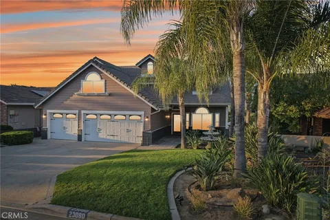 23080 Blue Bird Drive, Canyon Lake, CA 92587