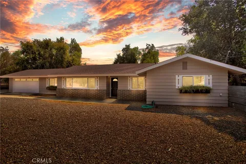 16885 Ponderosa Lane, Riverside, CA 92504