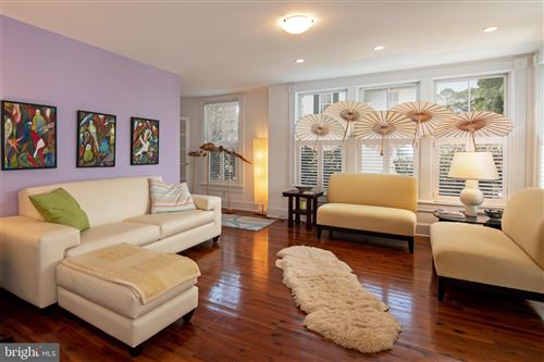 9 W End Avenue, Cambridge, MD 21613