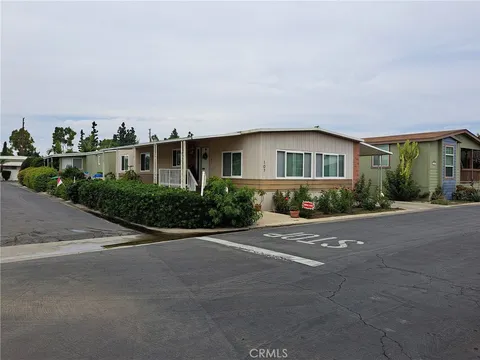 107 Malaga, Tustin, CA 92780