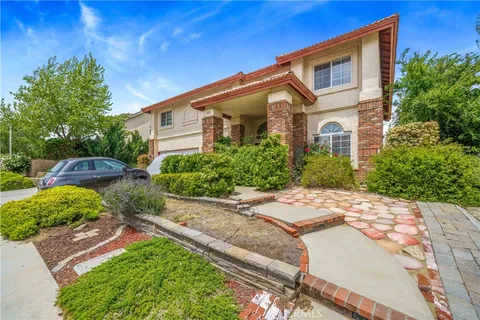 7323 Ojai Drive, Palmdale, CA 93551