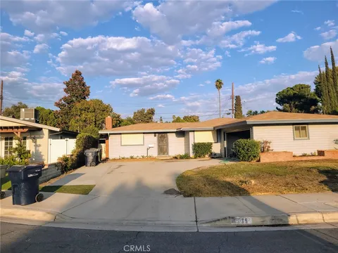 1335 Stillman Avenue, Redlands, CA 92374