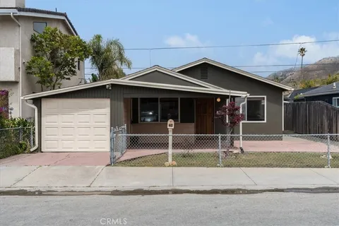 214 Placentia Avenue, Pismo Beach, CA 93449