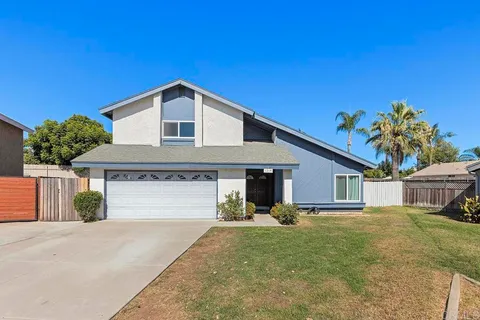 1219 Armstrong Circle, Escondido, CA 92027