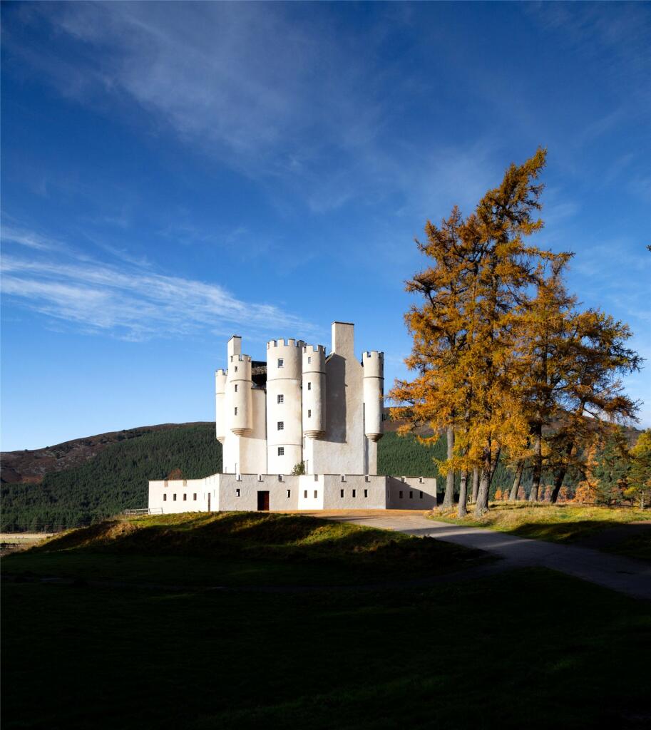 Additional image 19 of Milne's Brae, 1 School Road, Braemar, AB35