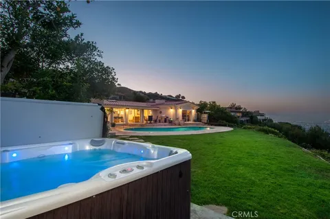 3453 Newridge Dr, Rancho Palos Verdes, CA 90275