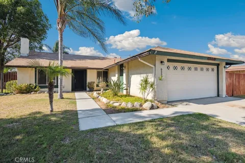 6559 Via Calorin, Jurupa Valley, CA 92509