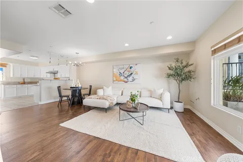 Primary image of 785 S Marengo Avenue Unit 6, Pasadena, CA 91106