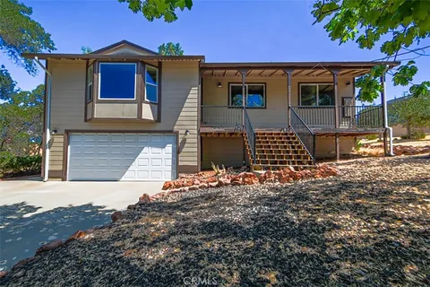 15776 Little Peak Road, Hidden Valley Lake, CA 95467