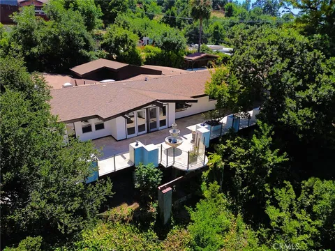 2423 S Buenos Aires Drive, Covina, CA 91724