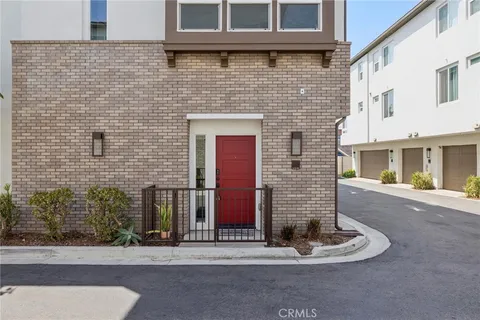 Primary image of 117 N 5th Street Unit A, Montebello, CA 90640