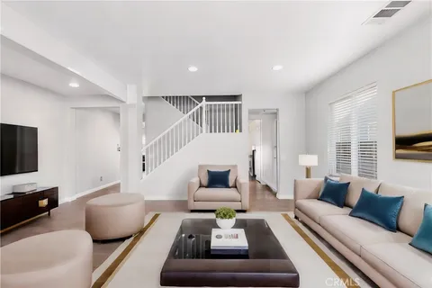 2914 Coffeeberry Way, San Jacinto, CA 92582