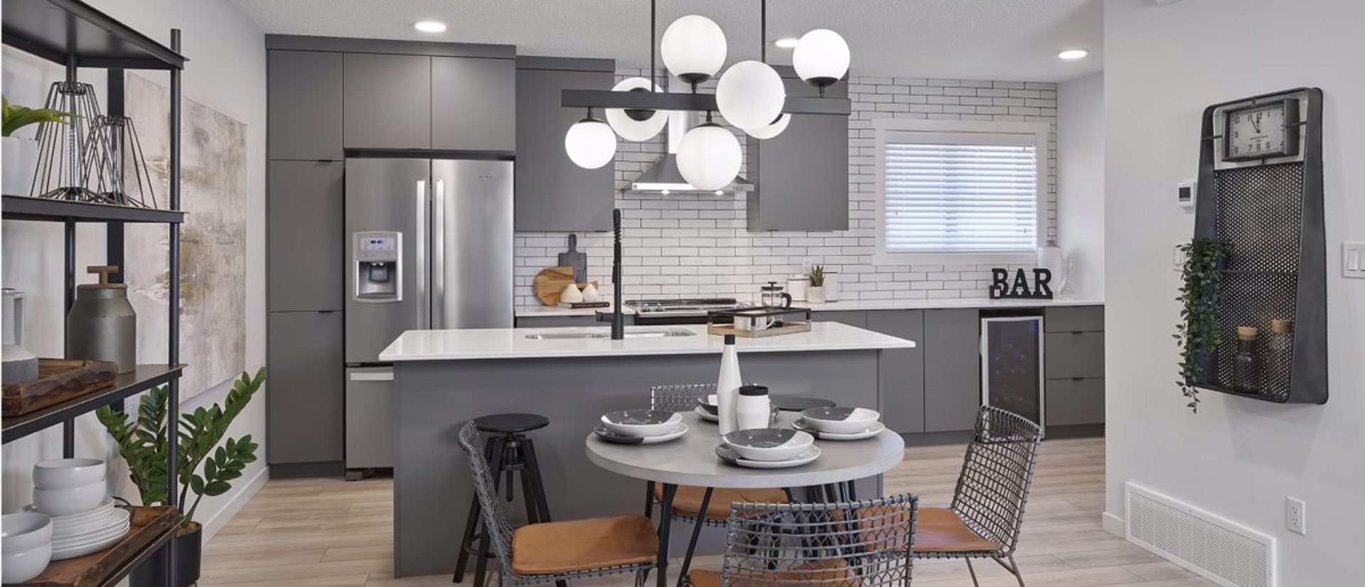 Additional image 3 of Trumpeter