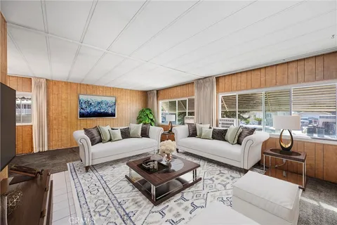 31779 Via Valdez Street, Lake Elsinore, CA 92530