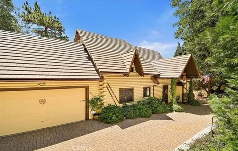 21775 Vista Road, Cedarpines Park, CA 92322