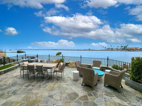 2719 Shell Street, Corona Del Mar, CA 92625
