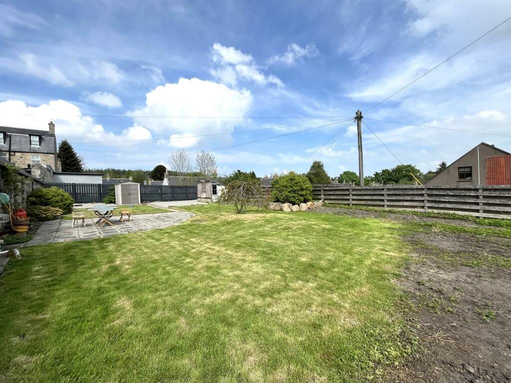 Additional image 27 of The Square, Archiestown