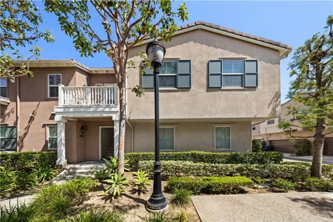 332 Quail Ridge Rdg, Irvine, CA 92603