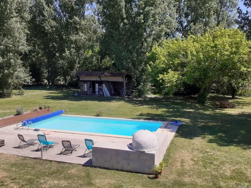 Primary image of Eymet, Aquitaine, 24500, France