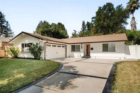 6823 Sale Avenue, West Hills, CA 91307