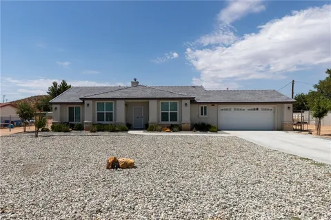 14450 Erie Road, Apple Valley, CA 92307