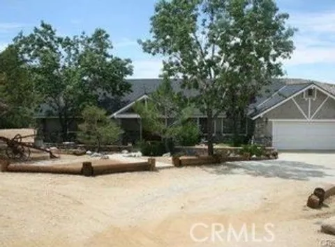 29243 Piani Road, Pearblossom, CA 93553